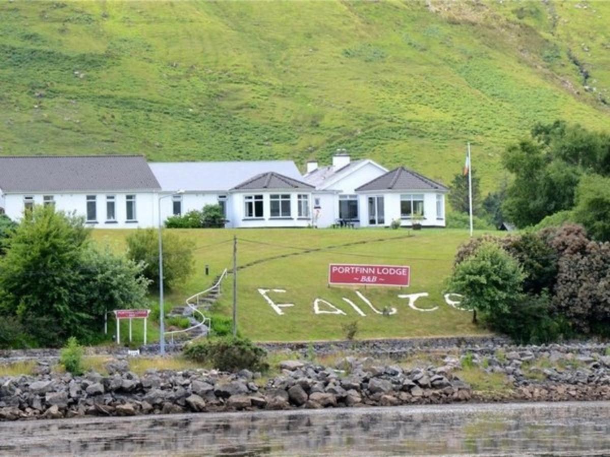 Portfinn Lodge Линон Экстерьер фото